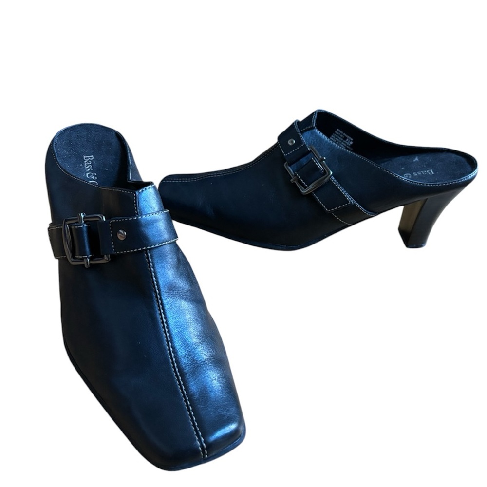 Vintage Y2K Bass & Co. Black Leather Kitten Heel Mules with buckle size 9.5